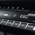 AC dengan Dual Zone Climate Control