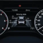 Layar LCD 7 Inci Berwarna dengan Multi-Information Display